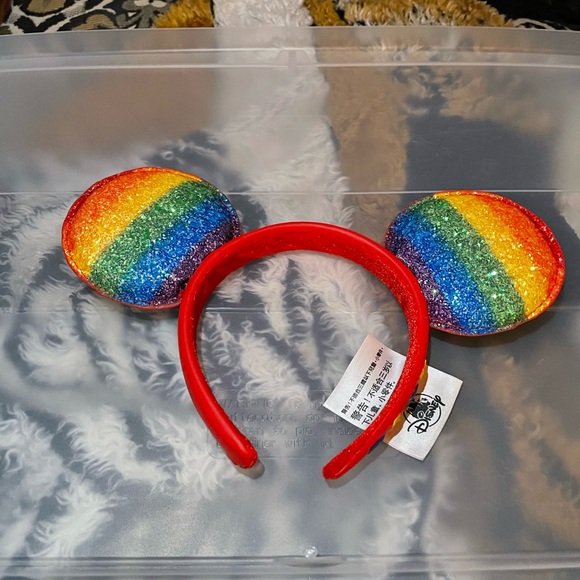 Disney Christmas 2025 Lil Rin Rin Plush Badge Red New